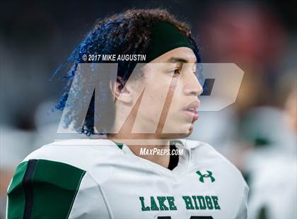 Thumbnail 2 in Lake Ridge vs. Highland Park (UIL 5A DI Quarterfinal Playoff) photogallery.