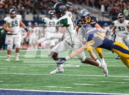 Thumbnail 3 in Lake Ridge vs. Highland Park (UIL 5A DI Quarterfinal Playoff) photogallery.