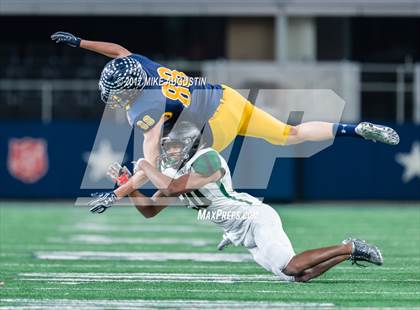 Thumbnail 3 in Lake Ridge vs. Highland Park (UIL 5A DI Quarterfinal Playoff) photogallery.