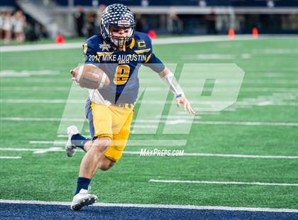 Thumbnail 1 in Lake Ridge vs. Highland Park (UIL 5A DI Quarterfinal Playoff) photogallery.