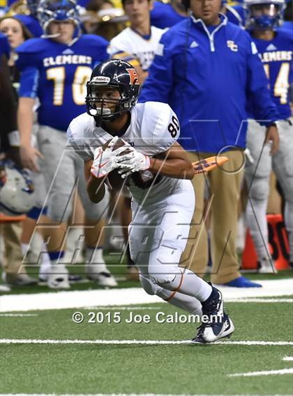 Thumbnail 2 in Brandeis vs Clemens (UIL 6A D2 Area Playoff) photogallery.