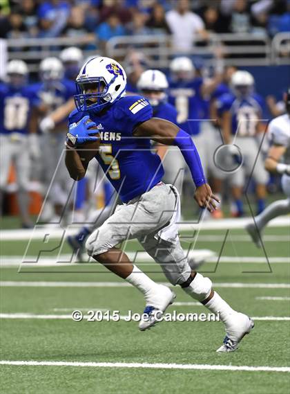 Thumbnail 2 in Brandeis vs Clemens (UIL 6A D2 Area Playoff) photogallery.