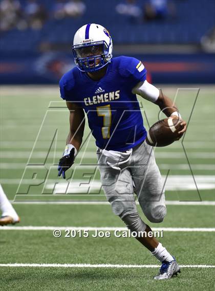 Thumbnail 3 in Brandeis vs Clemens (UIL 6A D2 Area Playoff) photogallery.