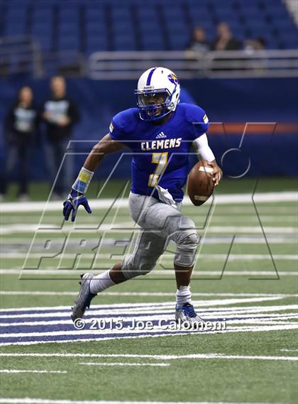 Thumbnail 3 in Brandeis vs Clemens (UIL 6A D2 Area Playoff) photogallery.