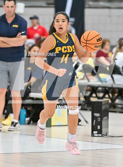 Thumbnail 3 in Phoenix Country Day vs. Windsor (Section 7) photogallery.