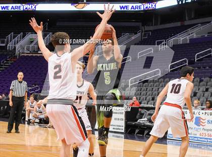 Thumbnail 2 in Skyline vs. Brophy College Prep (Hoopin it up at the Arena) photogallery.
