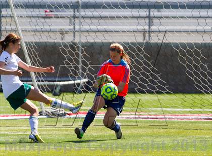 Thumbnail 3 in Liberty Ranch vs. Central Catholic (CIF SJS D5 Final) photogallery.