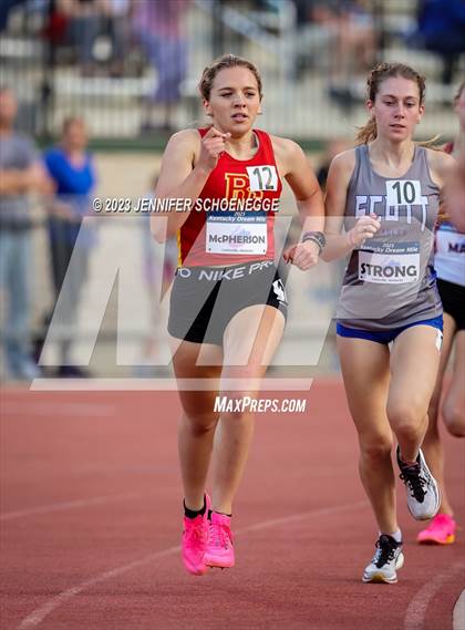 Thumbnail 1 in Kentucky Dream Mile photogallery.