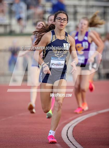 Thumbnail 1 in Kentucky Dream Mile photogallery.