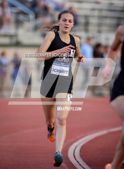 Thumbnail 1 in Kentucky Dream Mile photogallery.