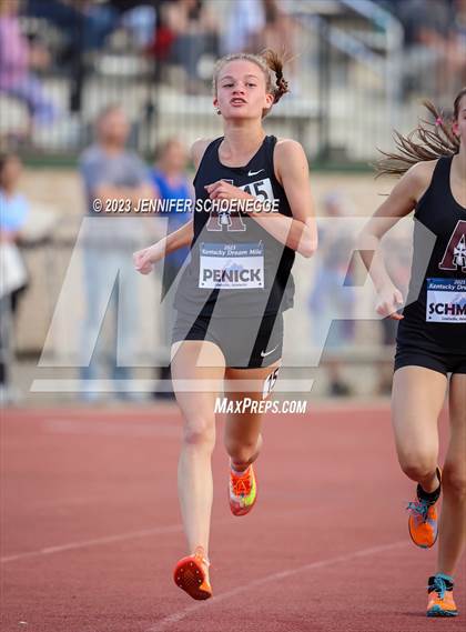 Thumbnail 1 in Kentucky Dream Mile photogallery.