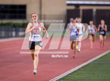 Thumbnail 2 in Kentucky Dream Mile photogallery.