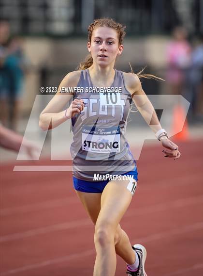 Thumbnail 1 in Kentucky Dream Mile photogallery.