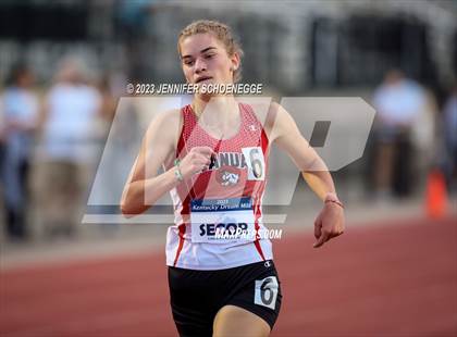 Thumbnail 2 in Kentucky Dream Mile photogallery.