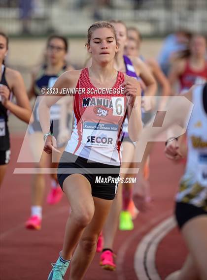 Thumbnail 2 in Kentucky Dream Mile photogallery.