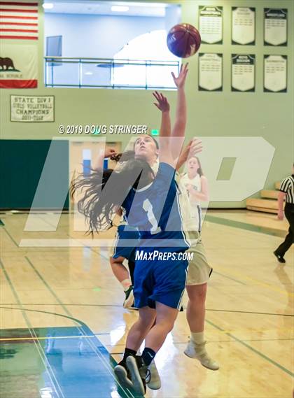 Thumbnail 3 in Aptos vs. South San Francisco (CIF-CCS-Division III Girls Championship) photogallery.