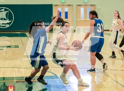 Thumbnail 2 in Aptos vs. South San Francisco (CIF-CCS-Division III Girls Championship) photogallery.