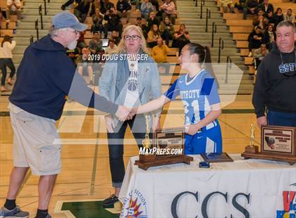 Thumbnail 1 in Aptos vs. South San Francisco (CIF-CCS-Division III Girls Championship) photogallery.