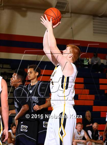 Thumbnail 2 in Cheyenne vs. Clay County (Tarkanian Classic) photogallery.