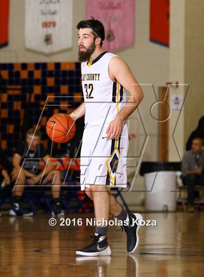 Thumbnail 2 in Cheyenne vs. Clay County (Tarkanian Classic) photogallery.