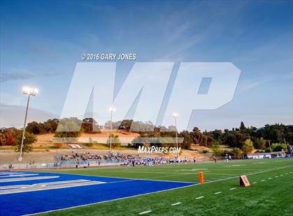 Thumbnail 1 in Oak Ridge @ Rocklin photogallery.