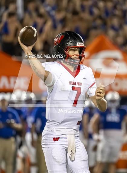 Thumbnail 2 in Lakota West @ St. Xavier photogallery.