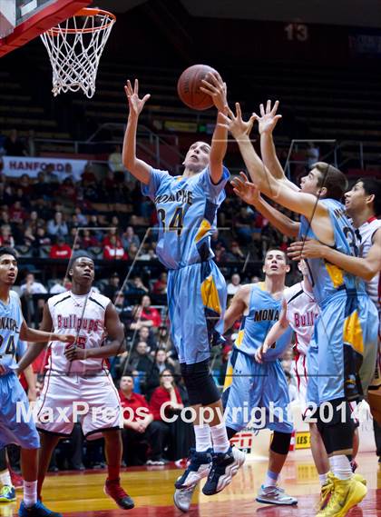 Thumbnail 1 in Hanford vs Monache (CIF CS D2 Final) photogallery.