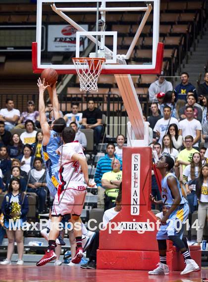 Thumbnail 2 in Hanford vs Monache (CIF CS D2 Final) photogallery.