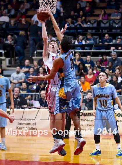 Thumbnail 3 in Hanford vs Monache (CIF CS D2 Final) photogallery.