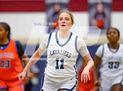 Thumbnail 1 in Grand Oaks vs College Park photogallery.