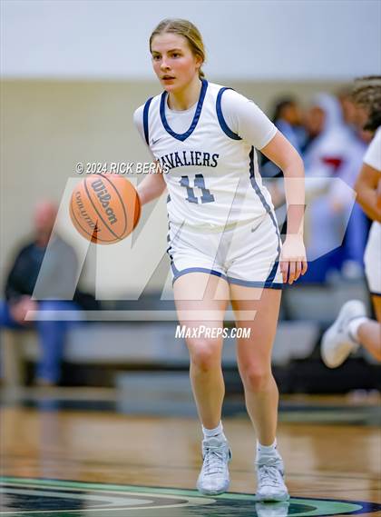 Thumbnail 2 in Grand Oaks vs College Park photogallery.
