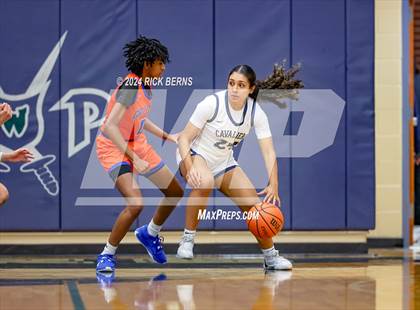 Thumbnail 1 in Grand Oaks vs College Park photogallery.