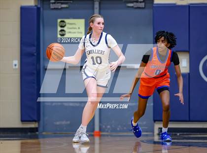Thumbnail 2 in Grand Oaks vs College Park photogallery.