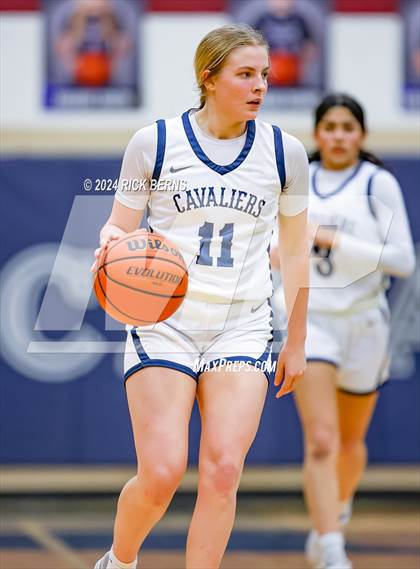 Thumbnail 1 in Grand Oaks vs College Park photogallery.