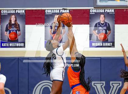 Thumbnail 2 in Grand Oaks vs College Park photogallery.