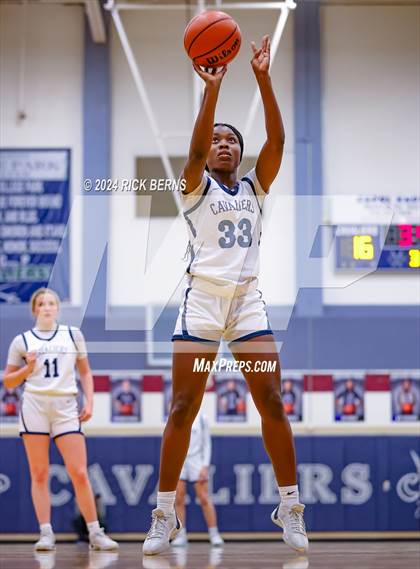 Thumbnail 2 in Grand Oaks vs College Park photogallery.