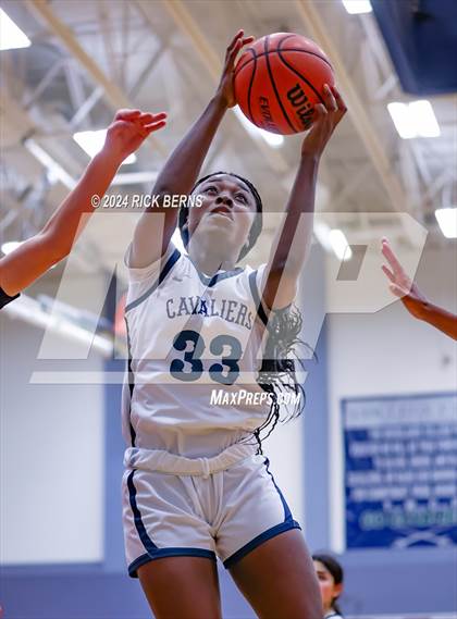 Thumbnail 2 in Grand Oaks vs College Park photogallery.