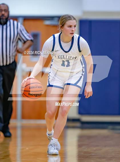 Thumbnail 2 in Grand Oaks vs College Park photogallery.