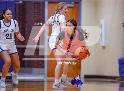 Thumbnail 2 in Grand Oaks vs College Park photogallery.