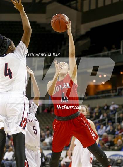 Thumbnail 3 in Butler vs Sacred Heart (KHSAA Sweet Sixteen Tournament) For editorial use only photogallery.