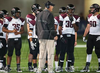 Thumbnail 3 in Pearland vs. Deer Park (UIL 5A Bi-District Playoff) photogallery.