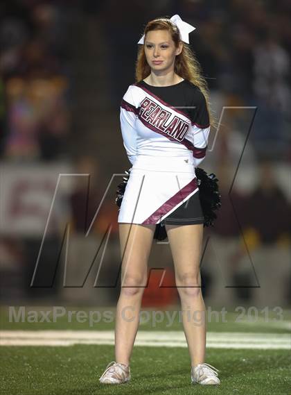 Thumbnail 1 in Pearland vs. Deer Park (UIL 5A Bi-District Playoff) photogallery.