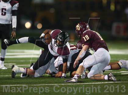 Thumbnail 1 in Pearland vs. Deer Park (UIL 5A Bi-District Playoff) photogallery.