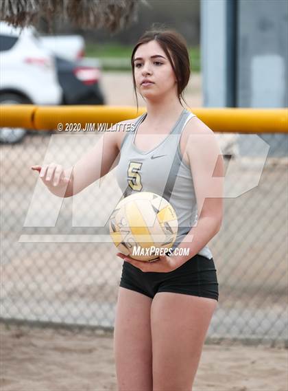 Thumbnail 2 in Verrado Pool Play (OC Beach Invitational) photogallery.