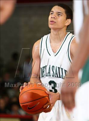 Thumbnail 2 in Westchester vs. De La Salle (Nike Extravaganza) photogallery.