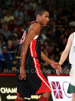 Thumbnail 1 in Westchester vs. De La Salle (Nike Extravaganza) photogallery.