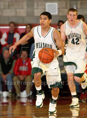 Thumbnail 1 in Westchester vs. De La Salle (Nike Extravaganza) photogallery.
