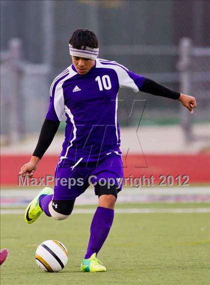 Thumbnail 1 in Pearland vs Angleton (Friendswood Invitational) photogallery.