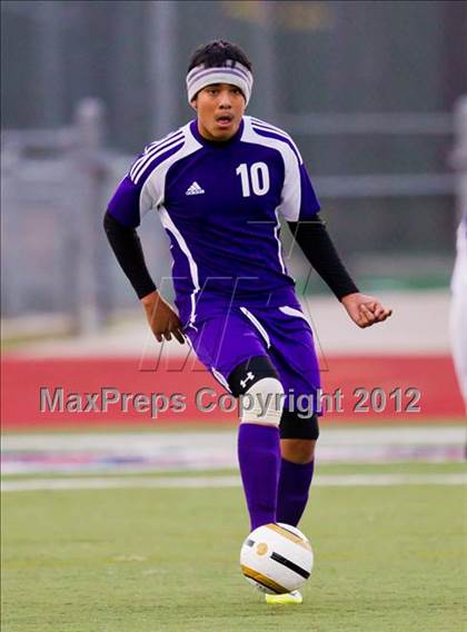 Thumbnail 3 in Pearland vs Angleton (Friendswood Invitational) photogallery.