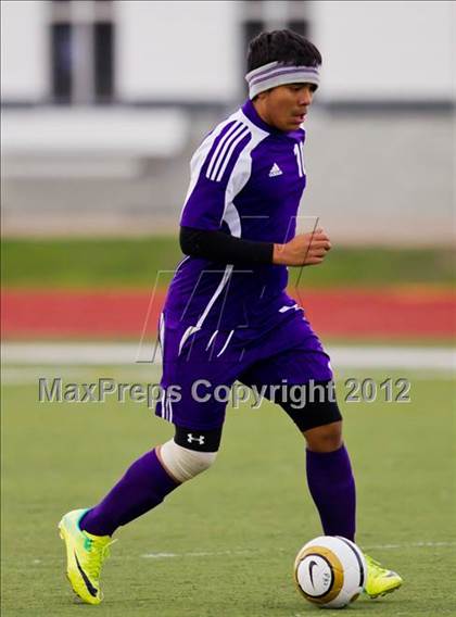 Thumbnail 1 in Pearland vs Angleton (Friendswood Invitational) photogallery.